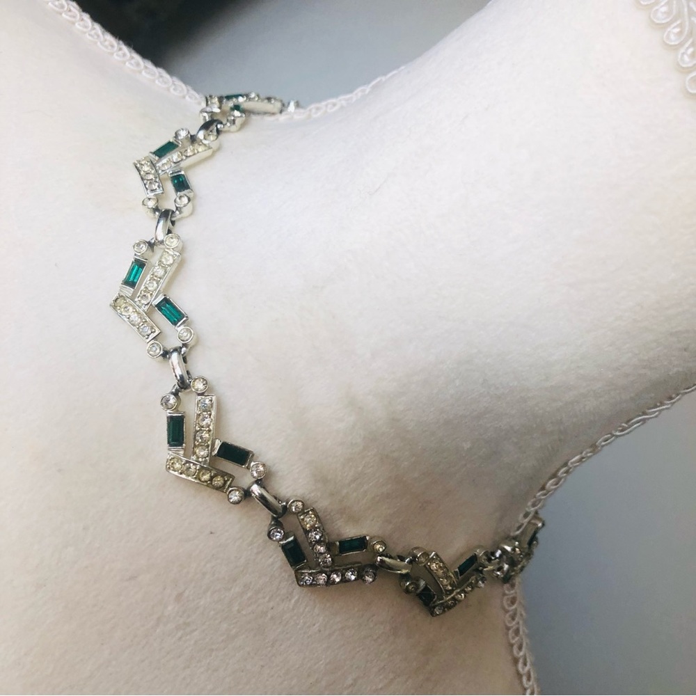 Vintage mid century emerald baguette rhinestone choker necklace